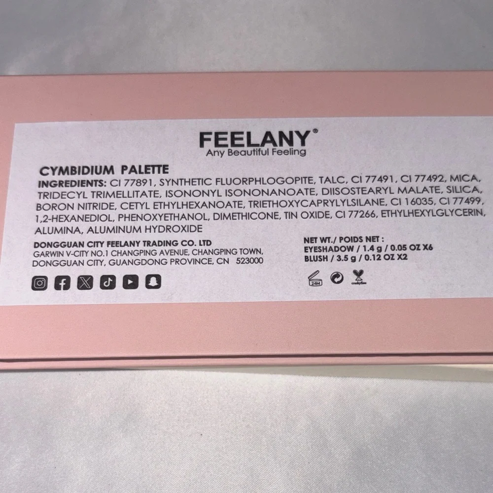 Feelany Beauty Neutral Eyeshadow Palette — Peach & Brown Tones